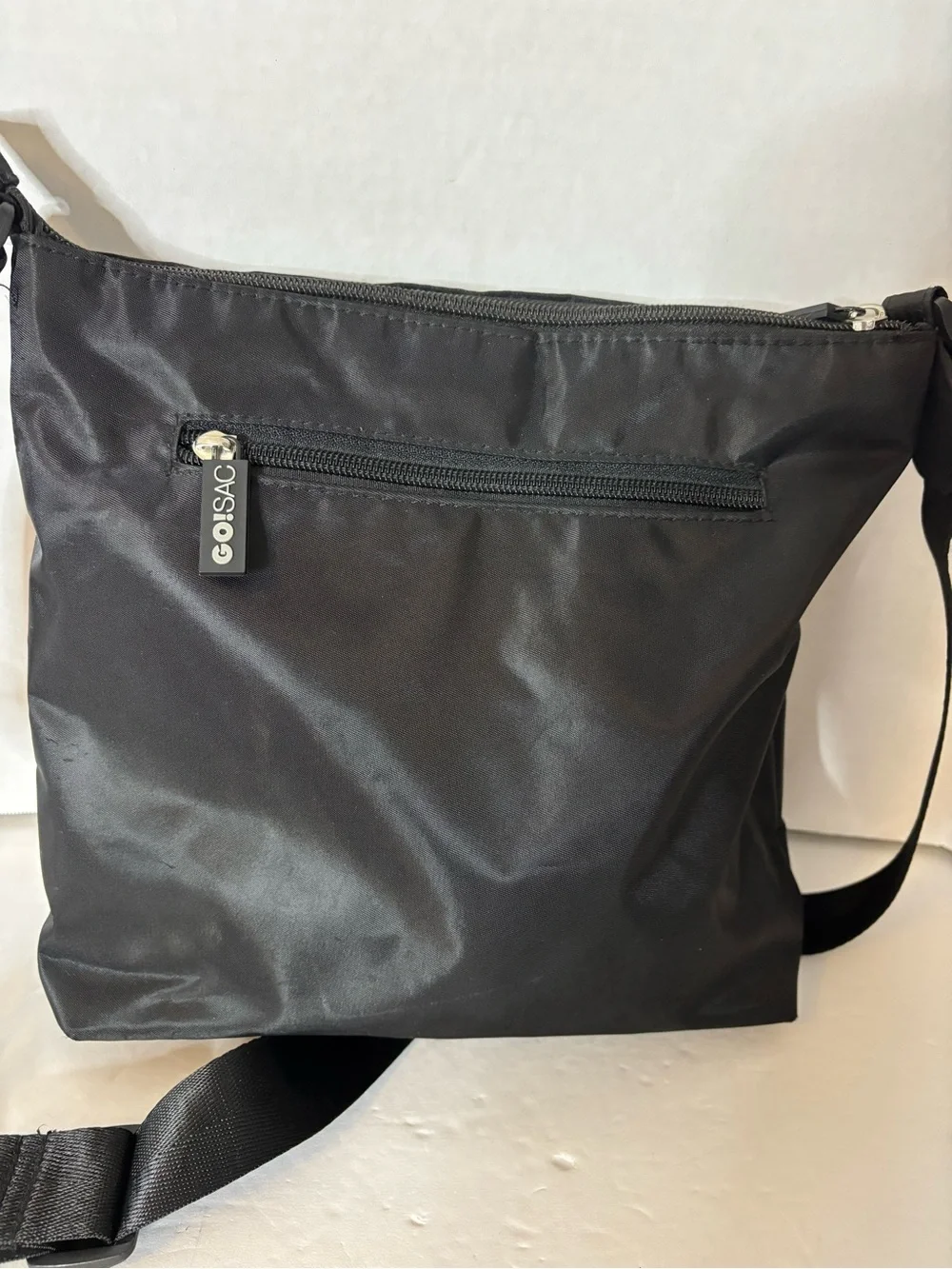 Women’s/Men’s Black and Gray Messenger Crossbody Bag